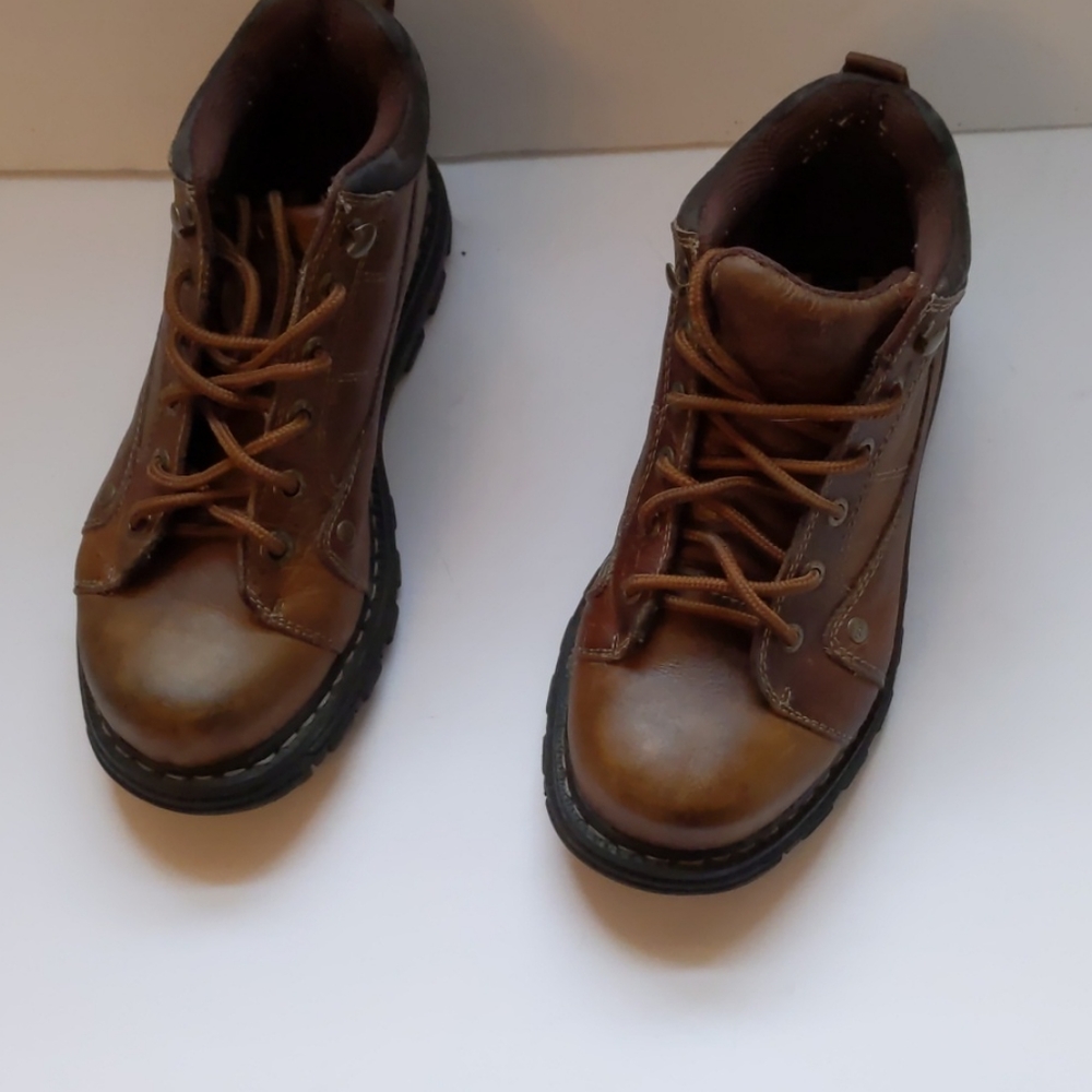GBX brown leather hiking boots-sz 3 1/2M